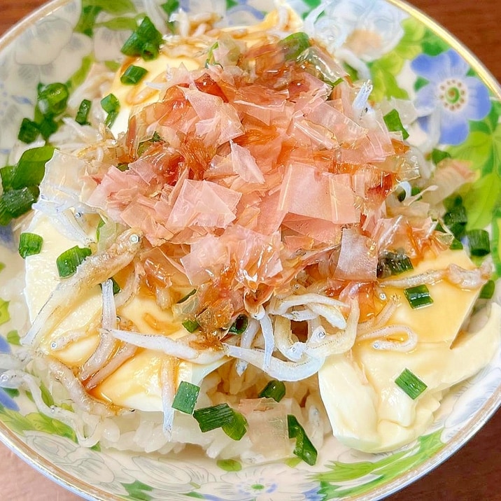 豆腐➕しらす丼